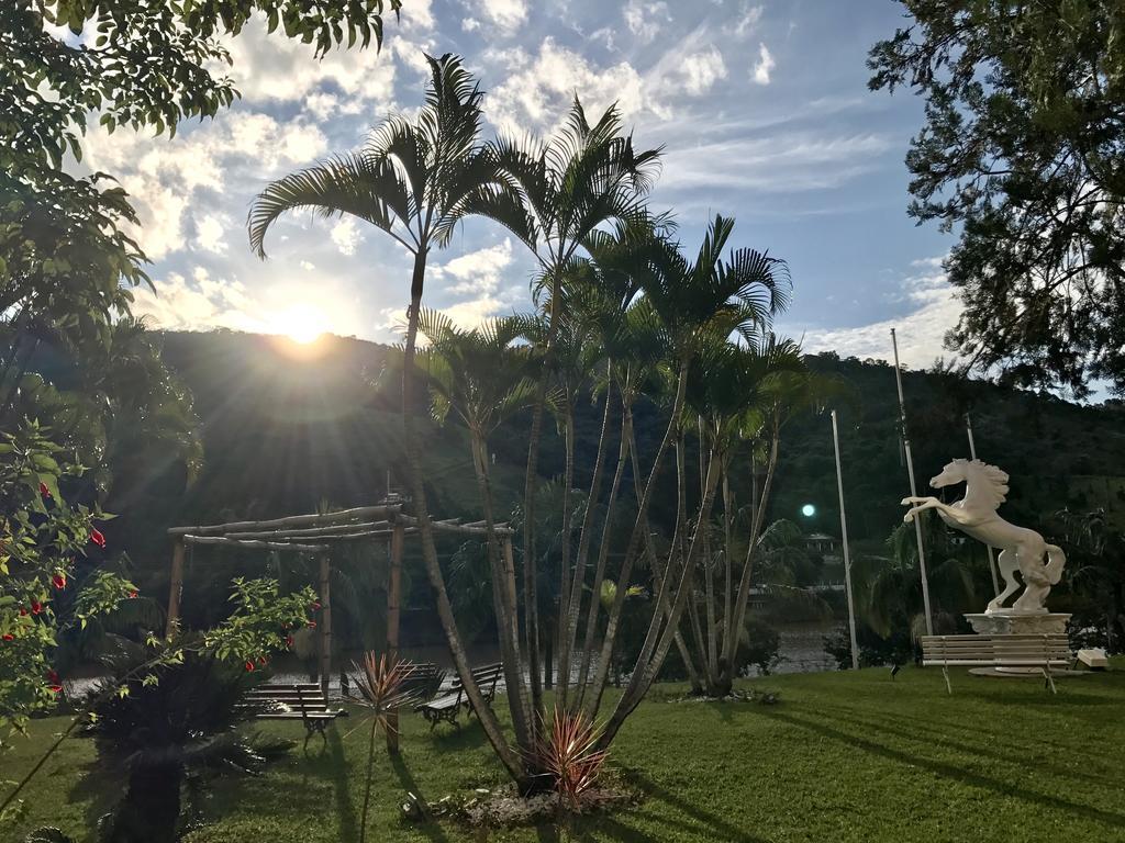 Cavalinho Branco Apartamento Águas de Lindóia Exteriör bild